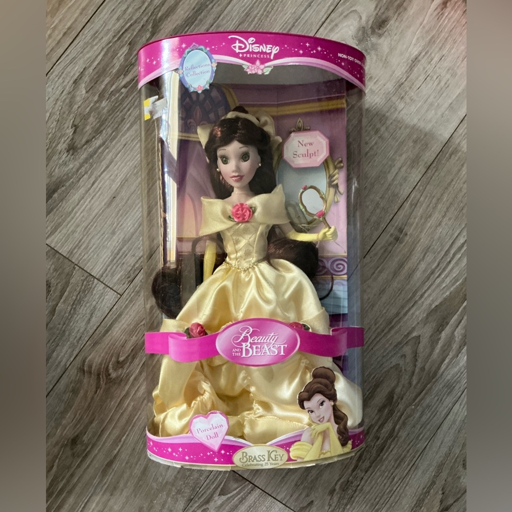 New 2006 Belle Doll Beauty & the Beast Disney Brass Key Porcelain Doll